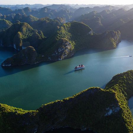V'Spirit Cruise Hotel Hạ Long-öböl Kültér fotó