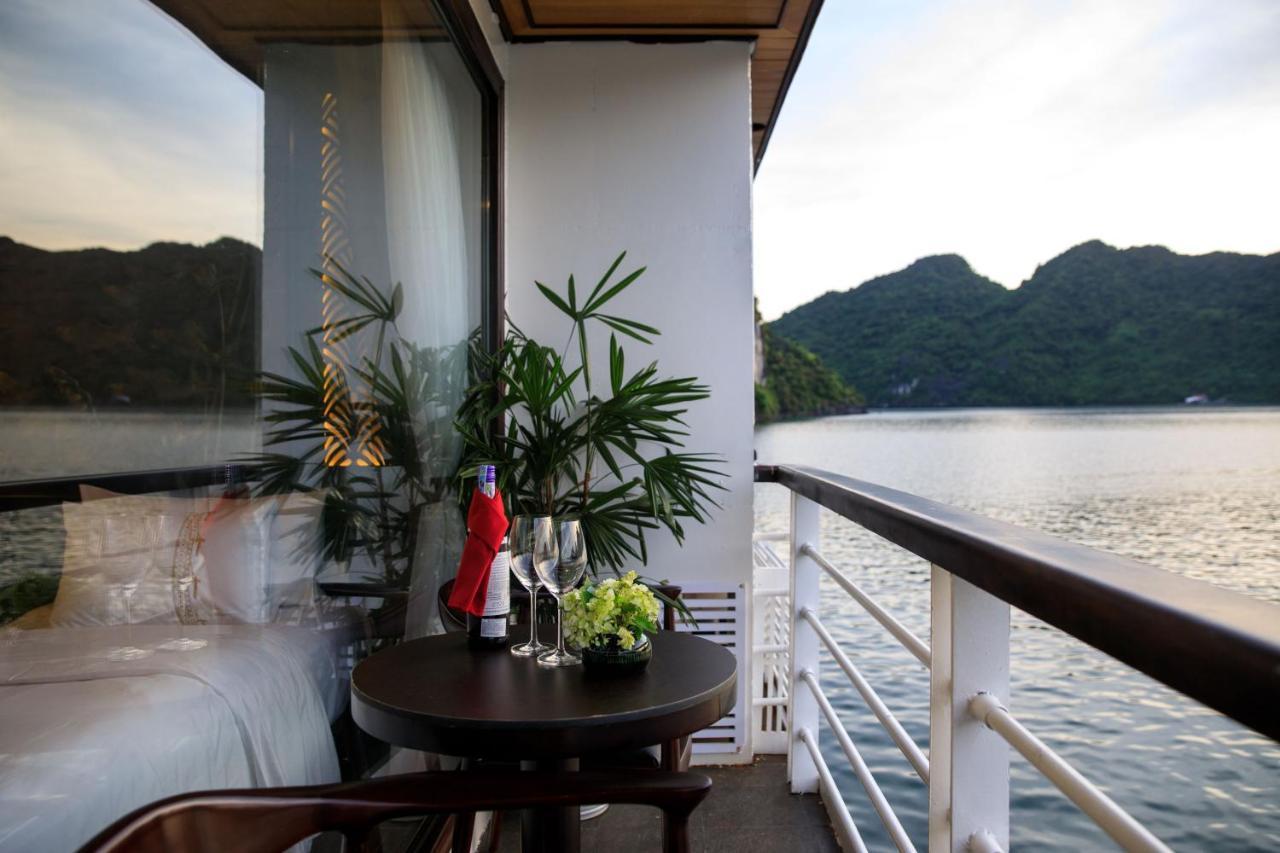 V'Spirit Cruise Hotel Hạ Long-öböl Kültér fotó