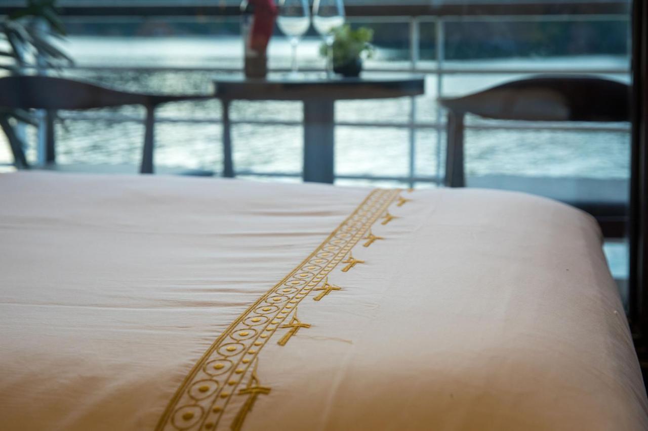 V'Spirit Cruise Hotel Hạ Long-öböl Kültér fotó