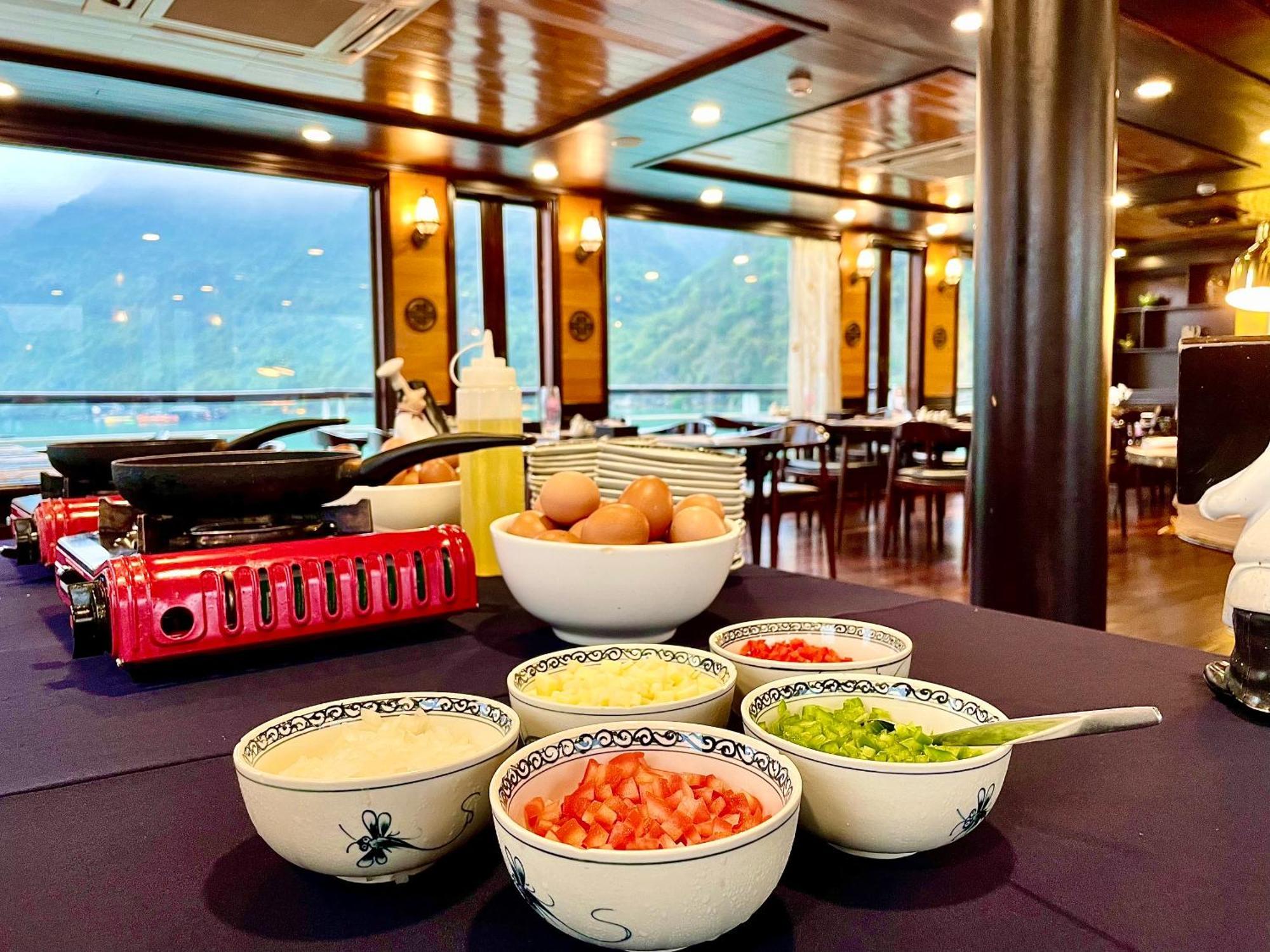 V'Spirit Cruise Hotel Hạ Long-öböl Kültér fotó
